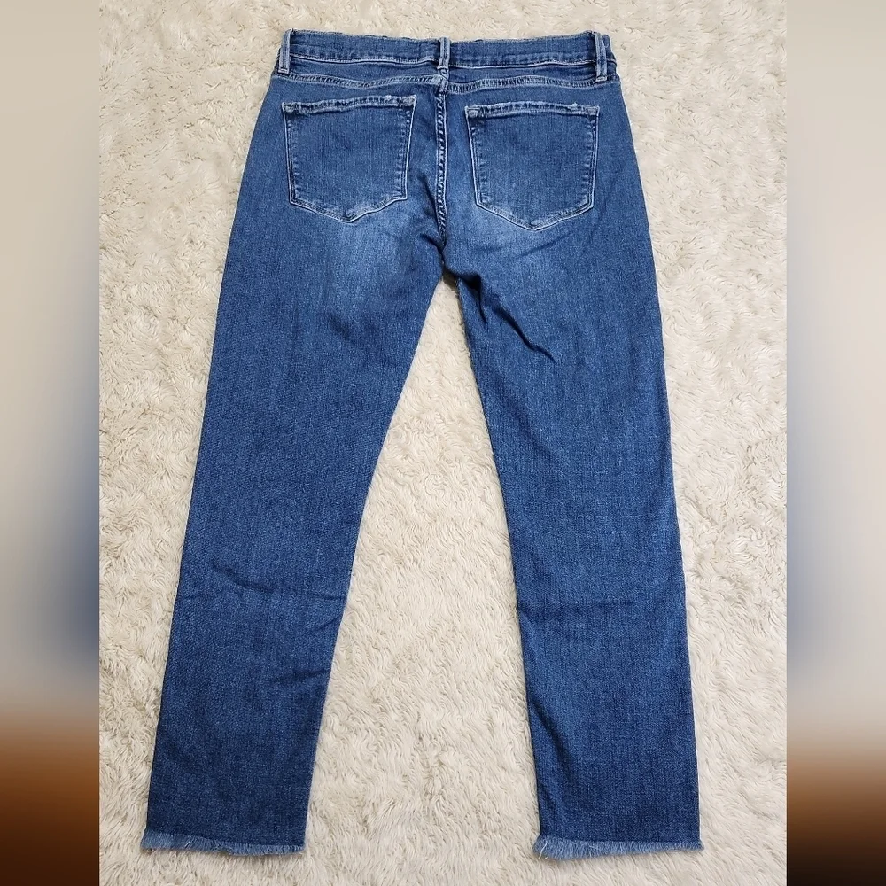 FRAME LE GARCON SIim Leg Mid Rise Gratitude Jeans Size 27 Raw Hem STYLE LGJRAZ8S - Picture 6 of 13